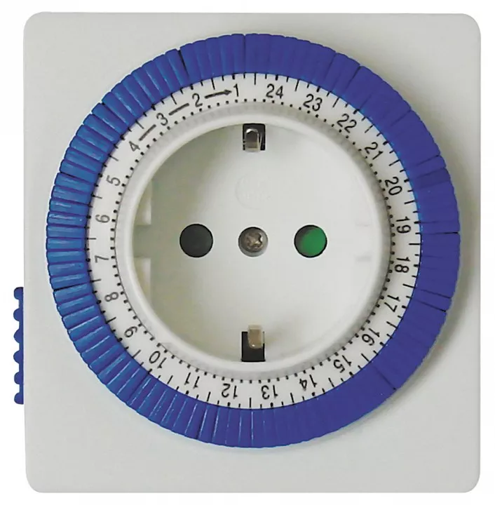 

Розетка с таймером Feron TM32 23203
