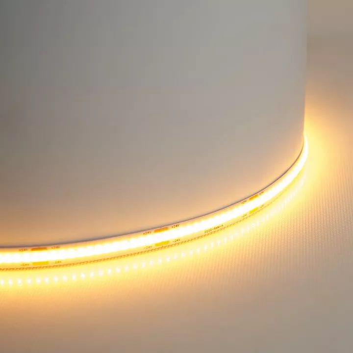

Светодиодная лента Feron 8W/m 320LED/m 2110SMD желтый 5M LS530 48269