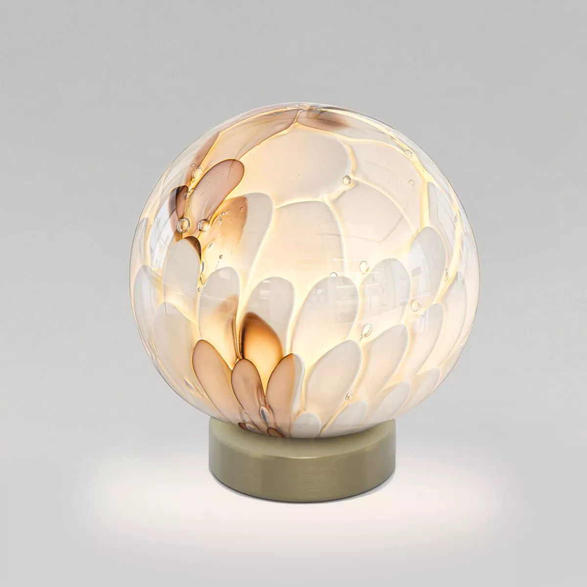 

Настольная лампа с плафоном ручной работы Bogate's Crystall 1_102 a072034