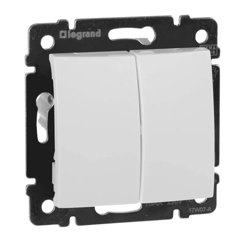 

Переключатель двухклавишный на 2 направления Legrand Valena 10A 250V белый 774408