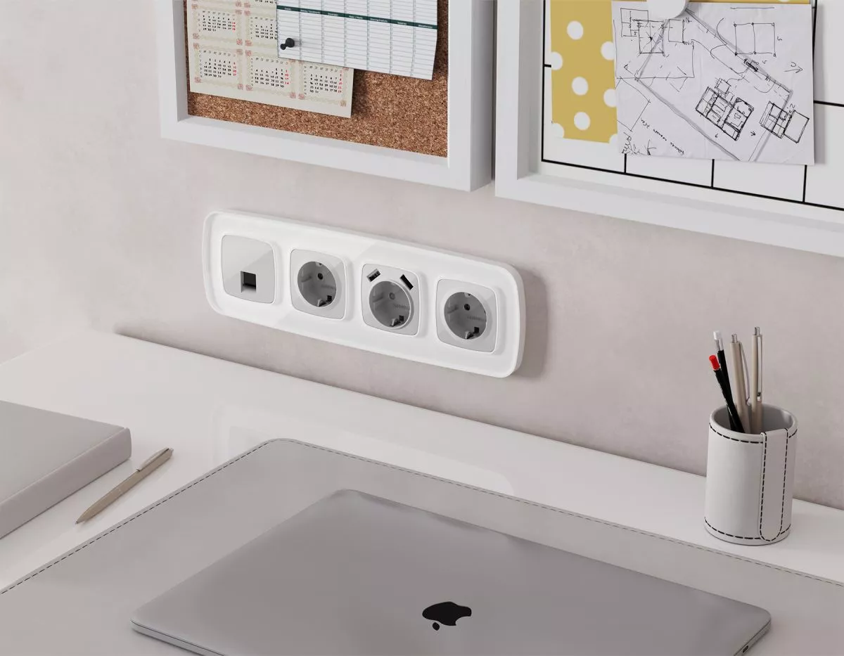 

Комплект механизма компьютерной розетки Ambrella Volt RJ-45 (8P8C) CAT6A экранированной с автоматической защитной шторкой OMEGA MO412005 Серебро глянец QUANT (OP4120, VM185)