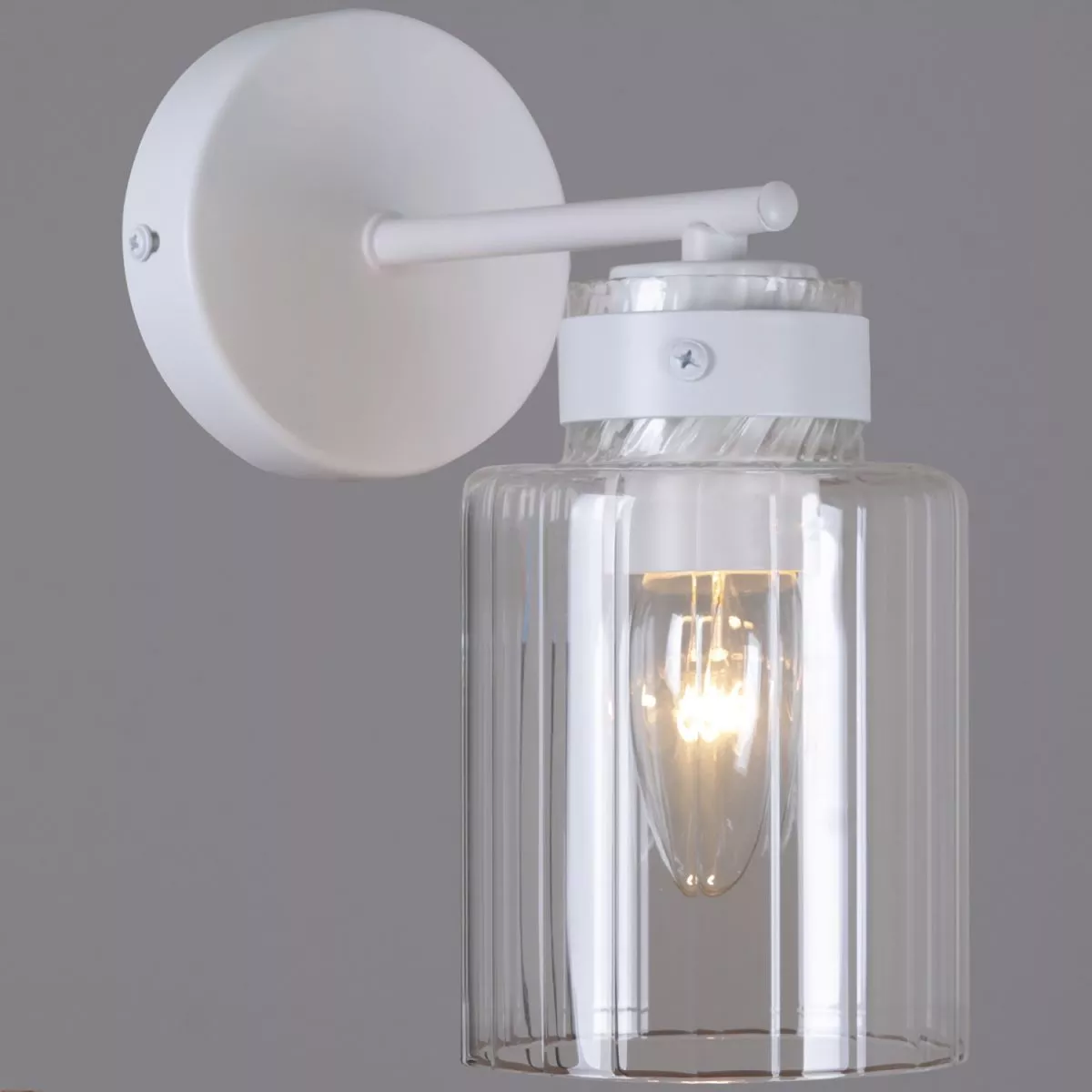 

Бра Reluce 17570-0.2-01