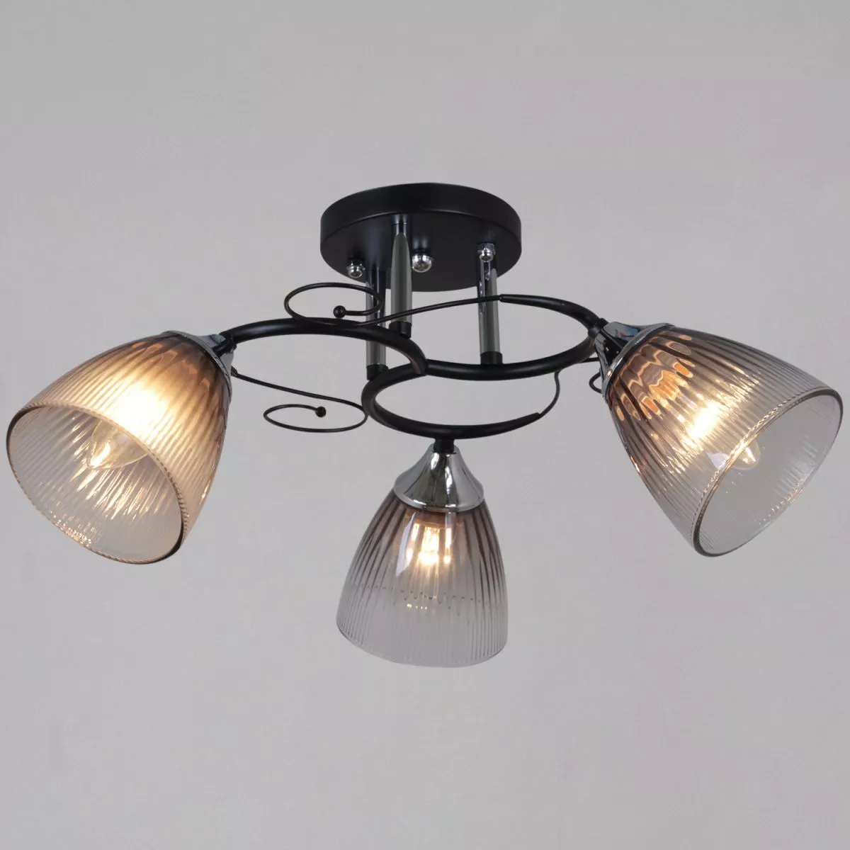 

Потолочный светильник Reluce 13560-0.3-03 BK+CR