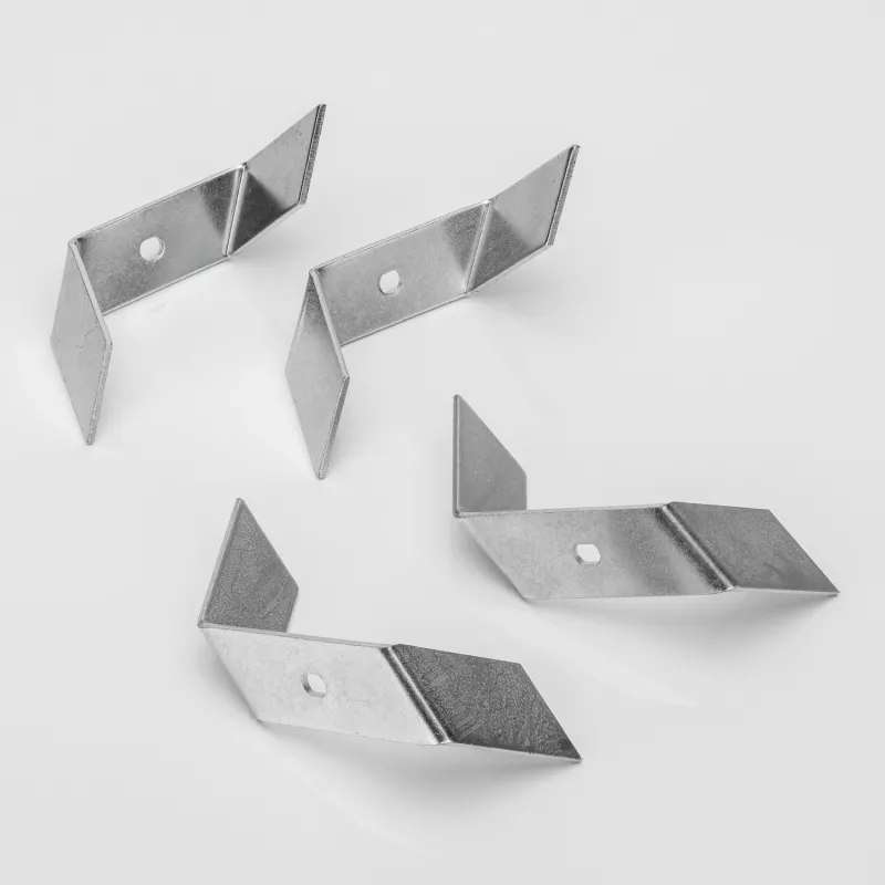 

Крепление для профиля DesignLed LE6332-FIX 010385