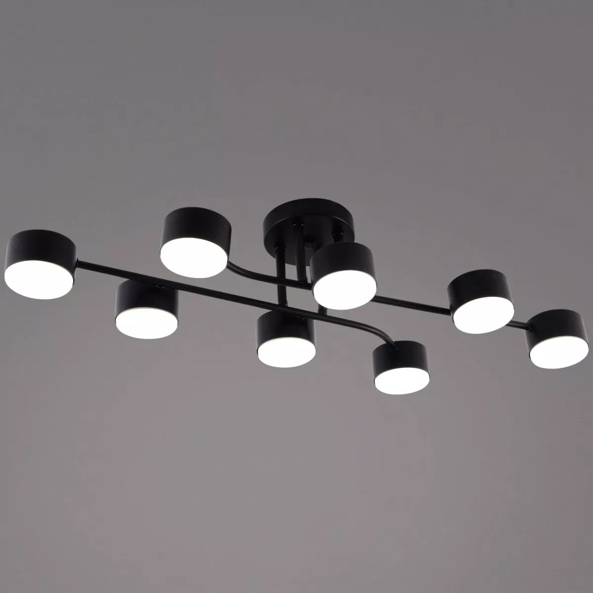 

Потолочная люстра Reluce 03722-0.3-08 BK GX53