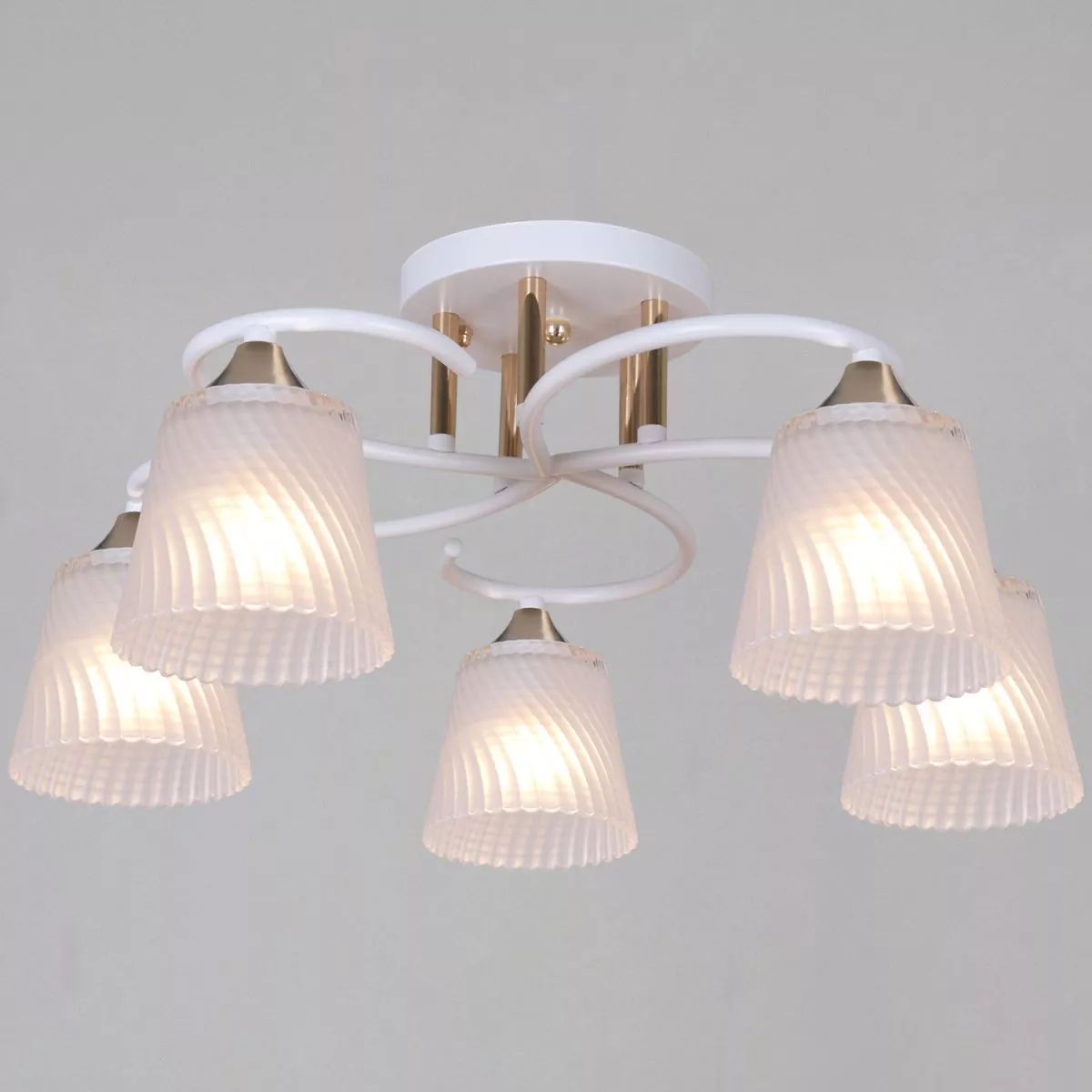 

Потолочная люстра Reluce 06360-0.3-05 WH+FG