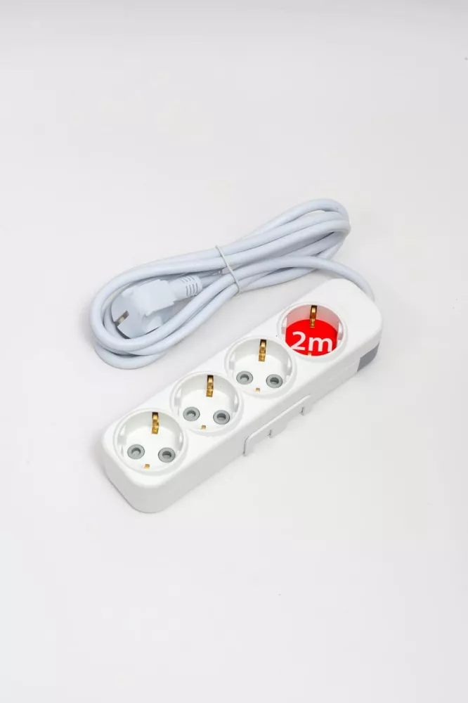 

Удлинитель с/з 4вх с защитными шторками ELBI Myra 527-010202-421