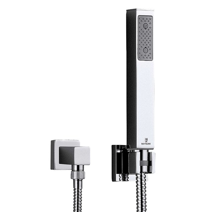 

BOSSINI (CUBE) Душевой комплект: лейка из латуни, шланговое подсоединение, фиксированный держатель, шланг 1500 мм, хром (030)