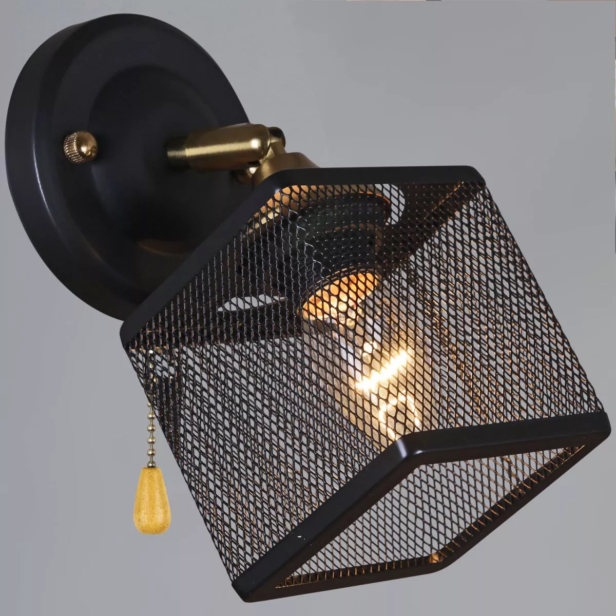 

Бра Reluce 60660-0.2-01 BK+COP