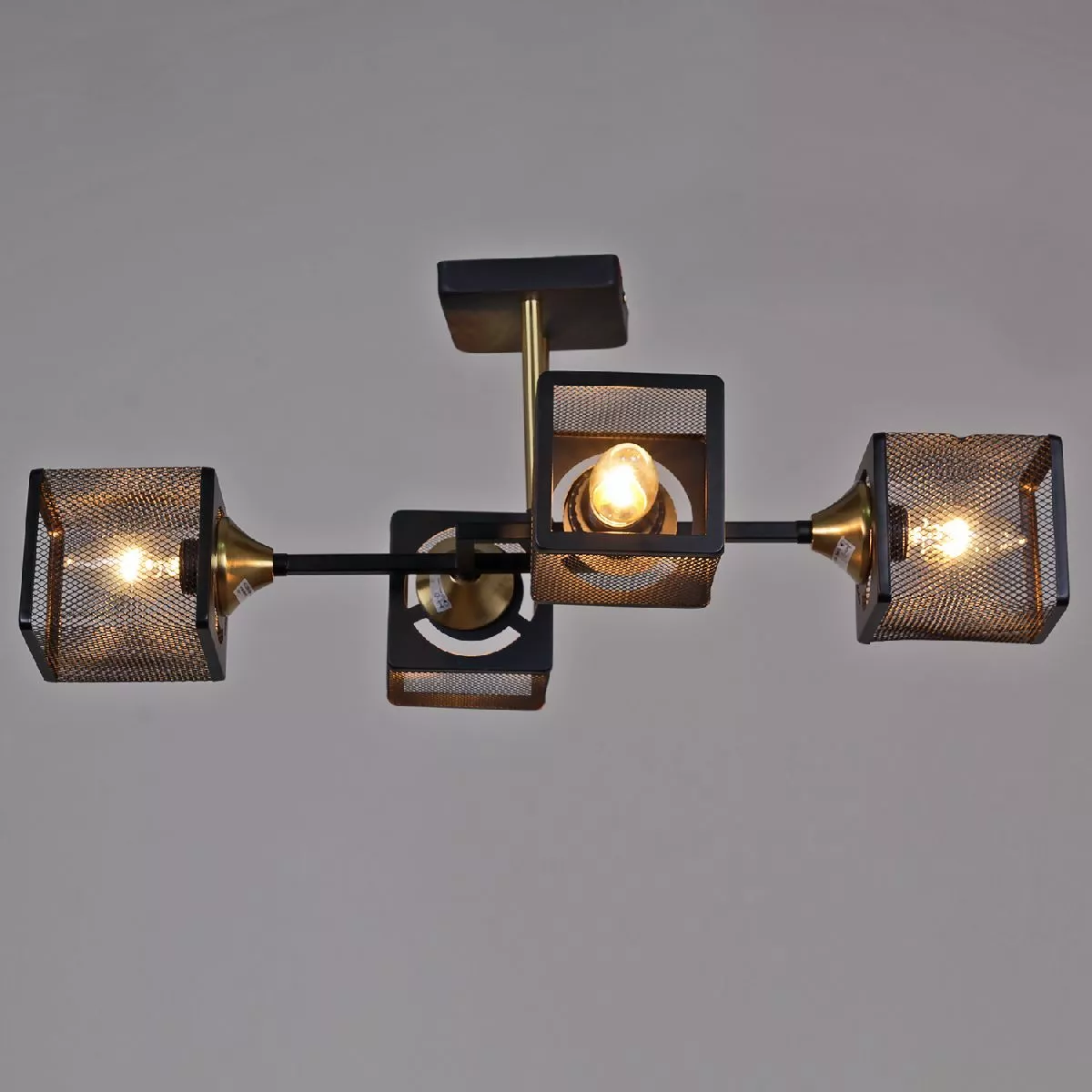 

Потолочный светильник Reluce 06400-0.3-04 BK+COP