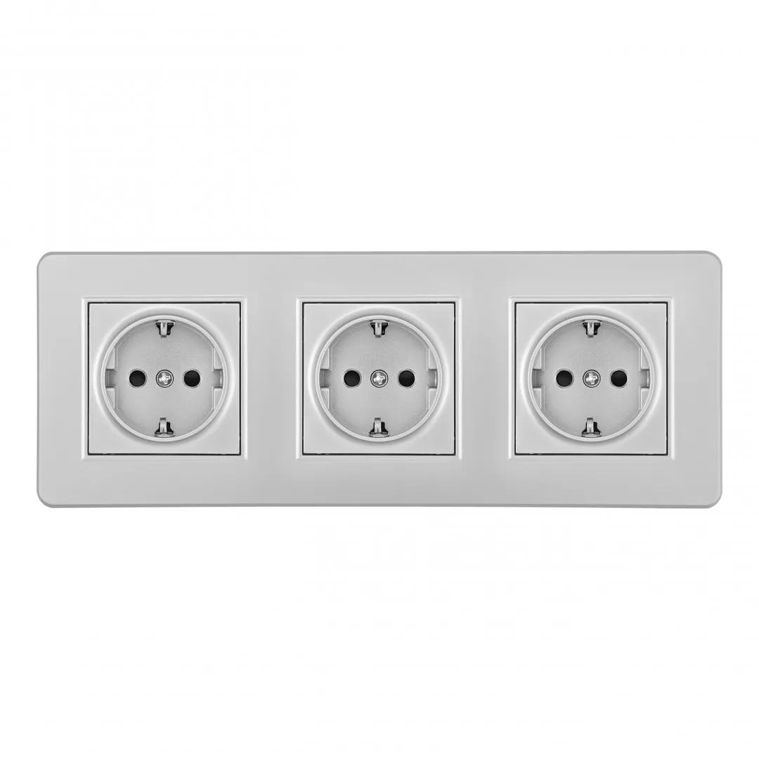 

Розетка тройная (трехпостовая) с/з и шторками Arte Milano SET16-3-40-1x3 silver