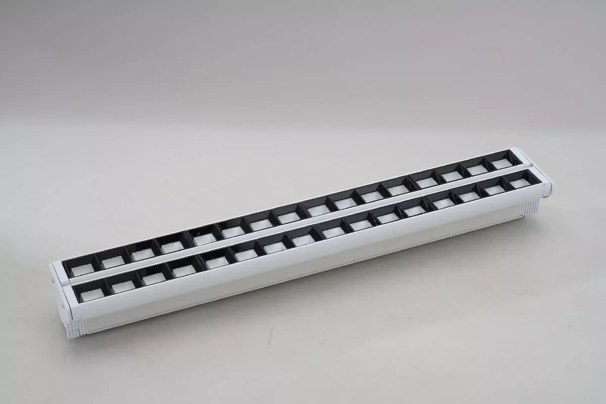 

Трековый однофазный светильник Эра TR54 - 5030 WH Б0059551