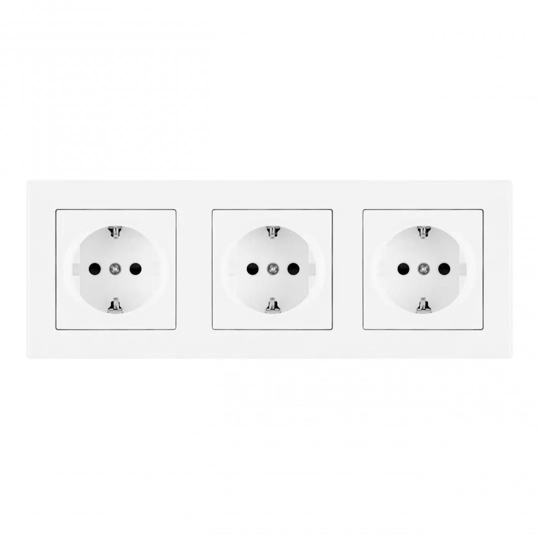 

Розетка тройная (трехпостовая) с/з и шторками Arte Milano SET06-3-40-1x3 white