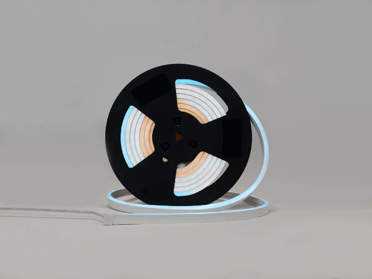

Неоновая лента SWG PRO 5050 RGB 5м NE560-24-10-SPIRGB-65 00-00032659