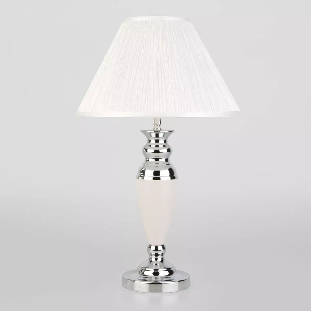 

Настольная лампа Eurosvet Majorka 008 белый