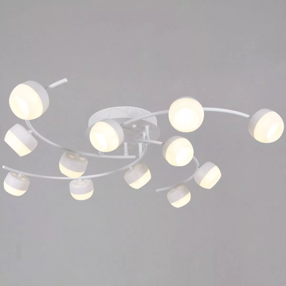 

Потолочная люстра Reluce 90590-0.3-12 White