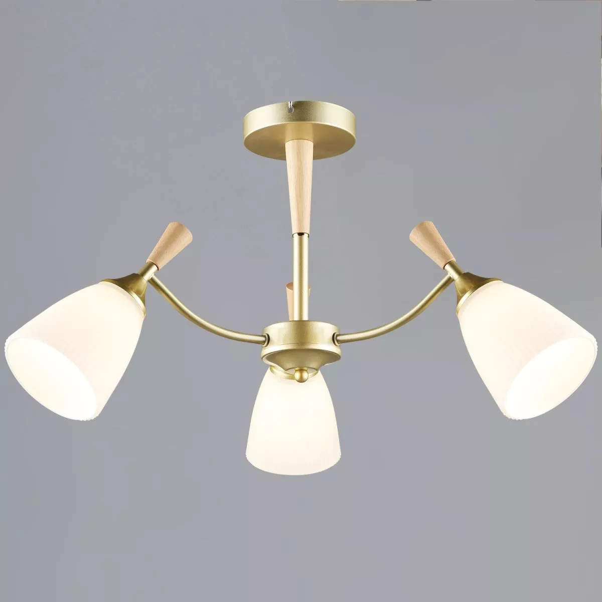 

Люстра на штанге Reluce 38960-0.3-03 GD+WOOD