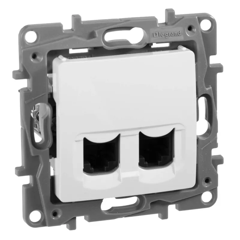 

Розетка компьютерная 2хRJ45 Legrand Etika 5 кат UTP белая 672255