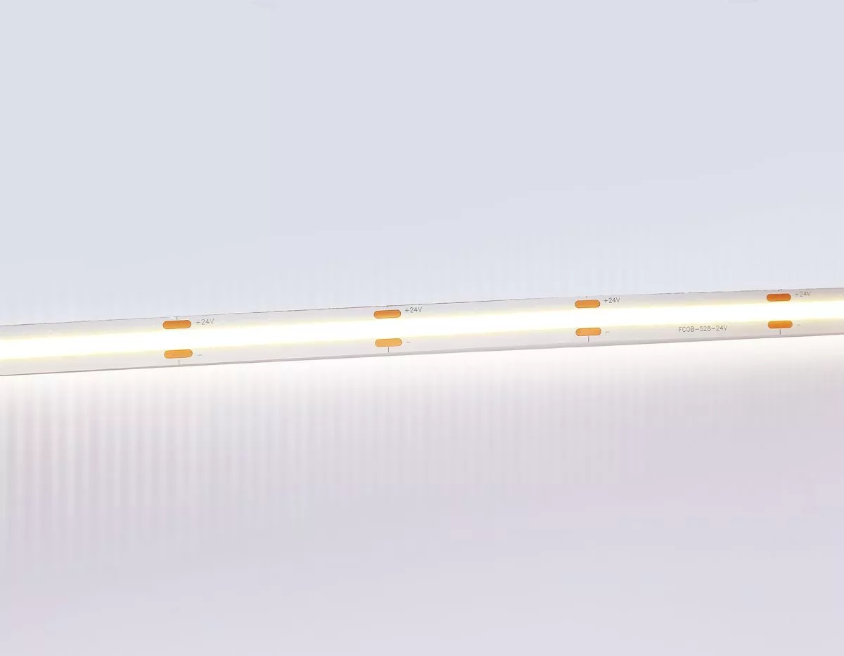

Светодиодная лента Ambrella Light Illumination COB 528Led/14W m/ 24V IP20 4500K/ 5m*10mm*2mm (2 конт.) GS4752