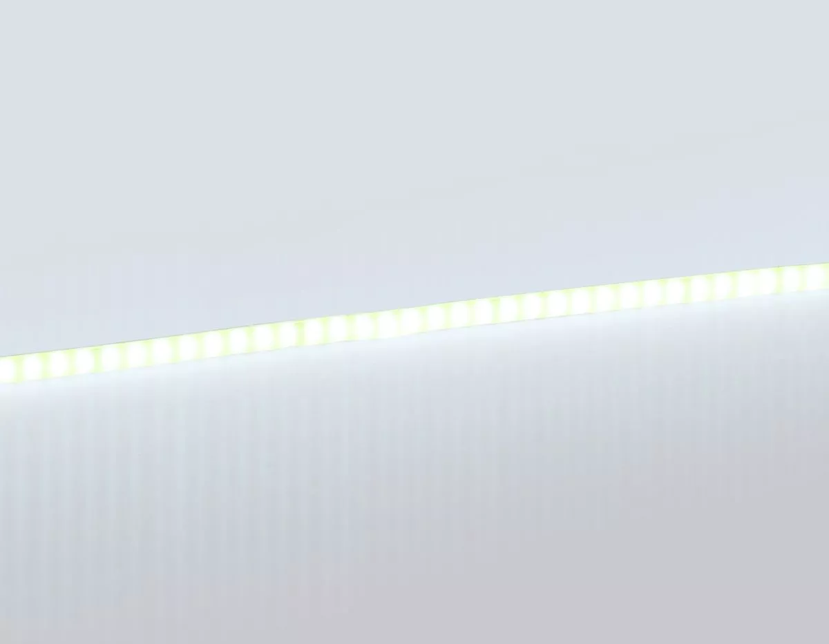 

Светодиодная лента Ambrella Light Illumination COB 384Led/ 7W m/ 24V IP20 6500K/ 5m*3mm*2mm (2 конт.) GS4603