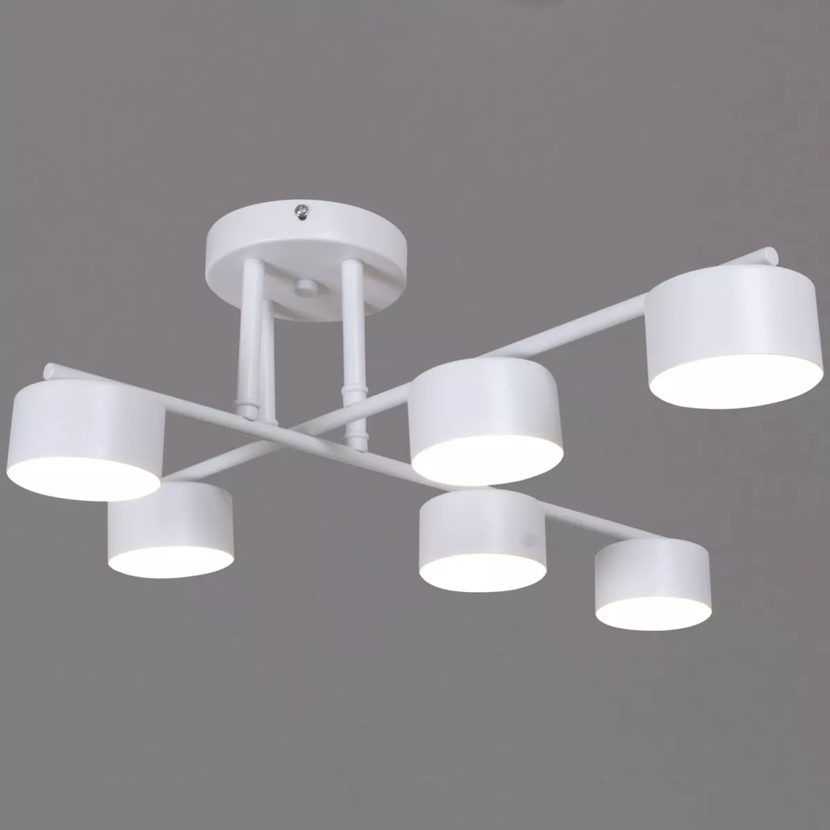 

Потолочная люстра Reluce 03725-0.3-06 WT GX53