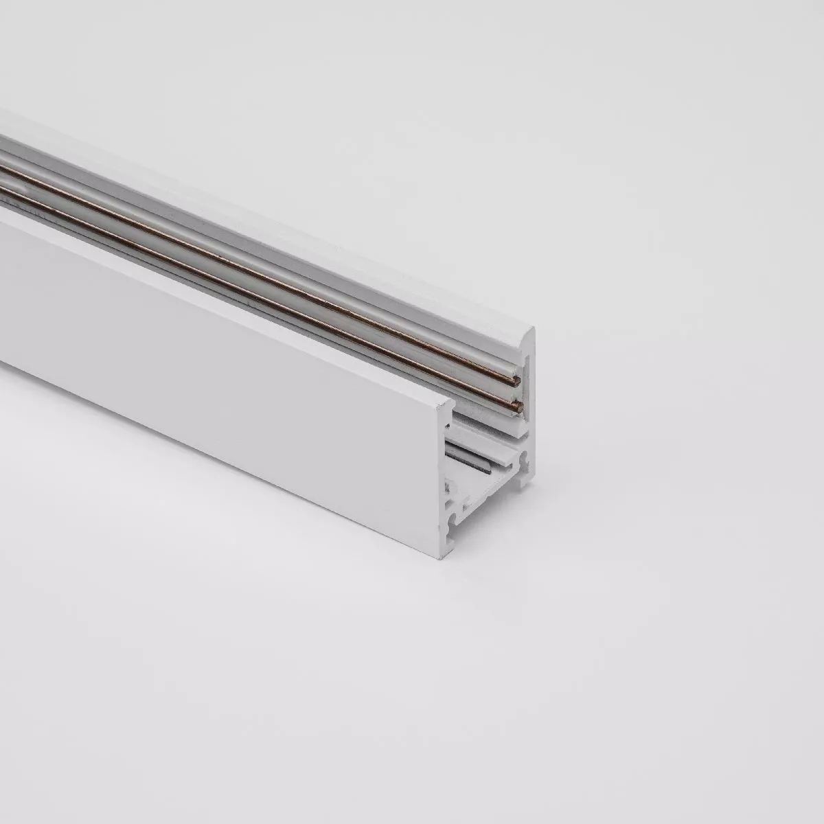 

Шинопровод накладной Lumker SY-LINK-20S1S-2.5-WH 019272