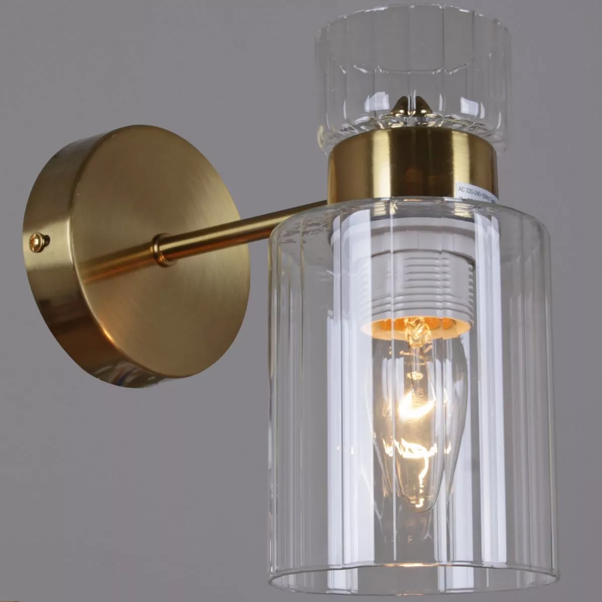 

Бра Reluce 05570-0.2-01