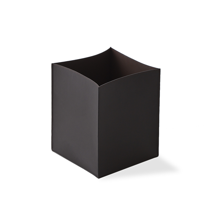 

DECOR WALTHER (NAPPA PK) Корзина для бумаг, натуральная кожа 28,5 X 24 X 24 см, акриловый внутр. контейнер, цвет BLACK BROWN