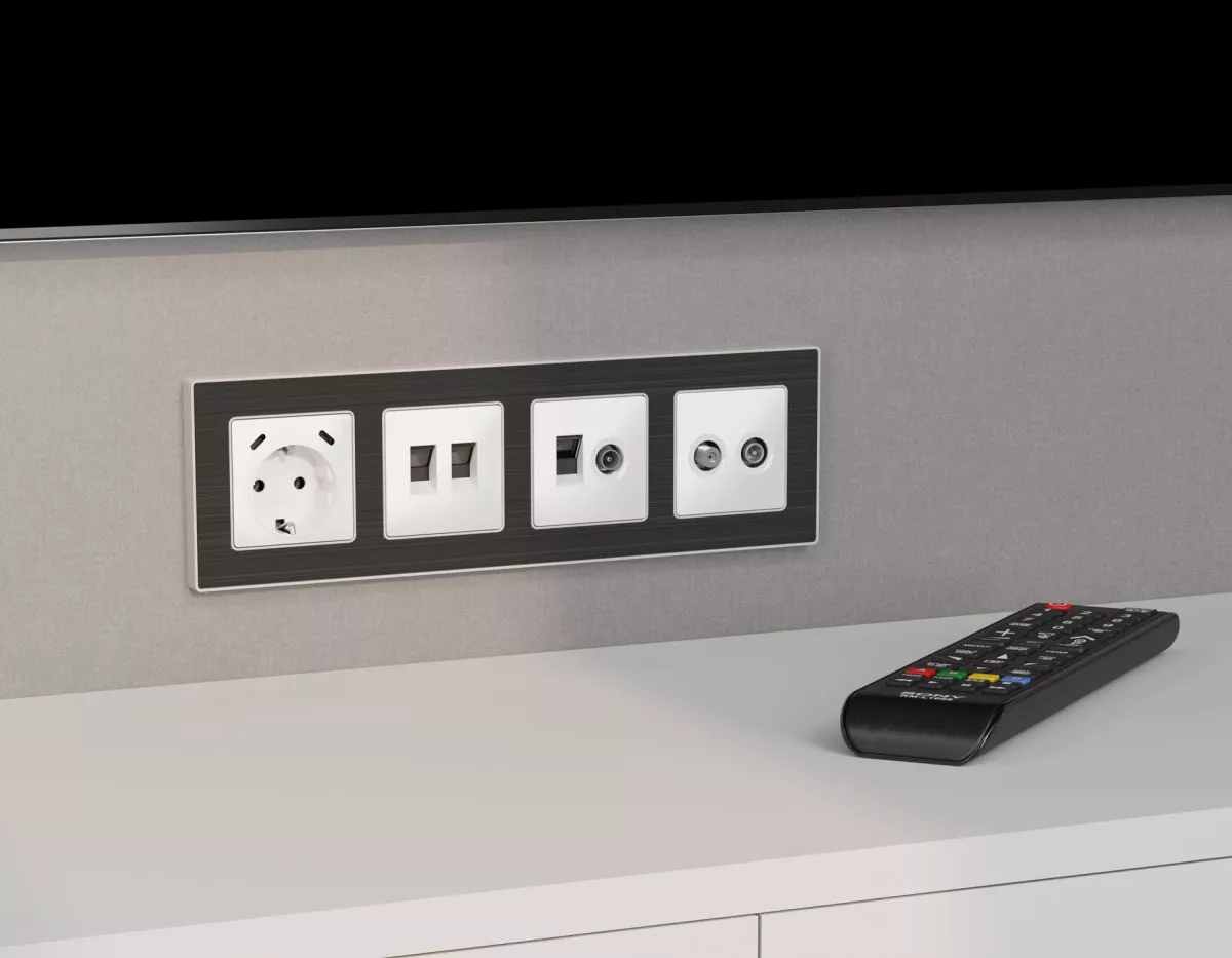 

Комплект механизма розетки компьютерной + TV оконечной RJ-45 с автоматической защитной шторкой Alfa Белый матовый Quant Ambrella Volt MA132510 (AP1325, VM195)