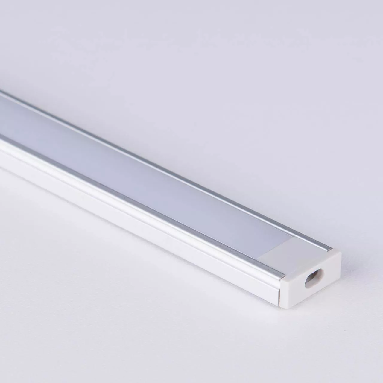 

Профиль накладной алюминиевый Elektrostandard LL-2-ALP006 a041811