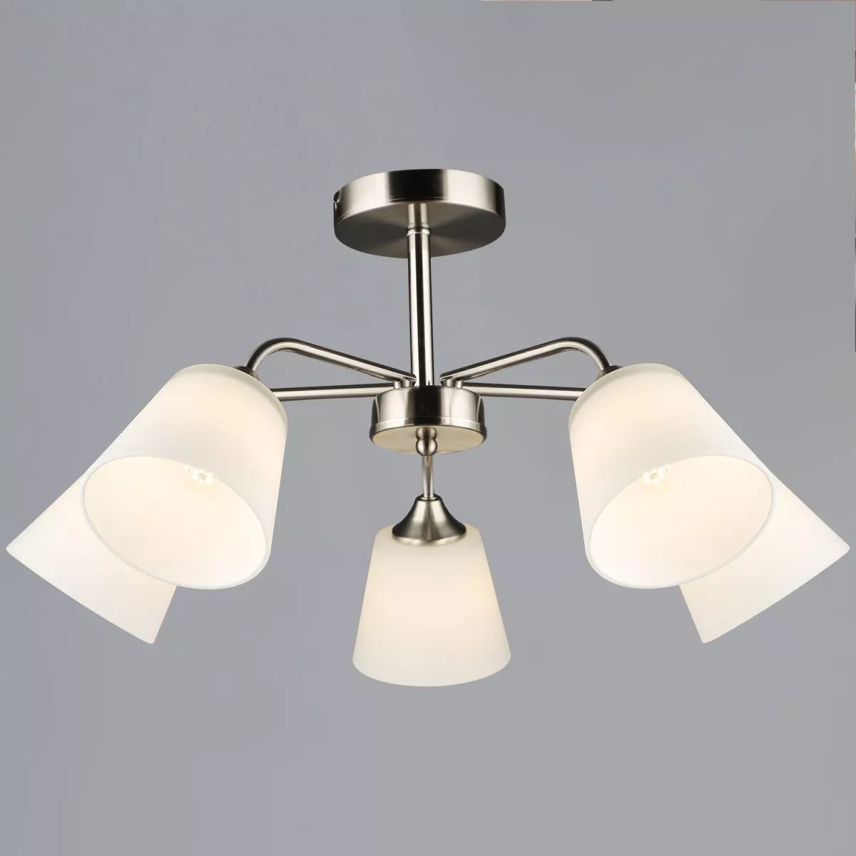 

Люстра на штанге Reluce 99560-0.3-05 SN