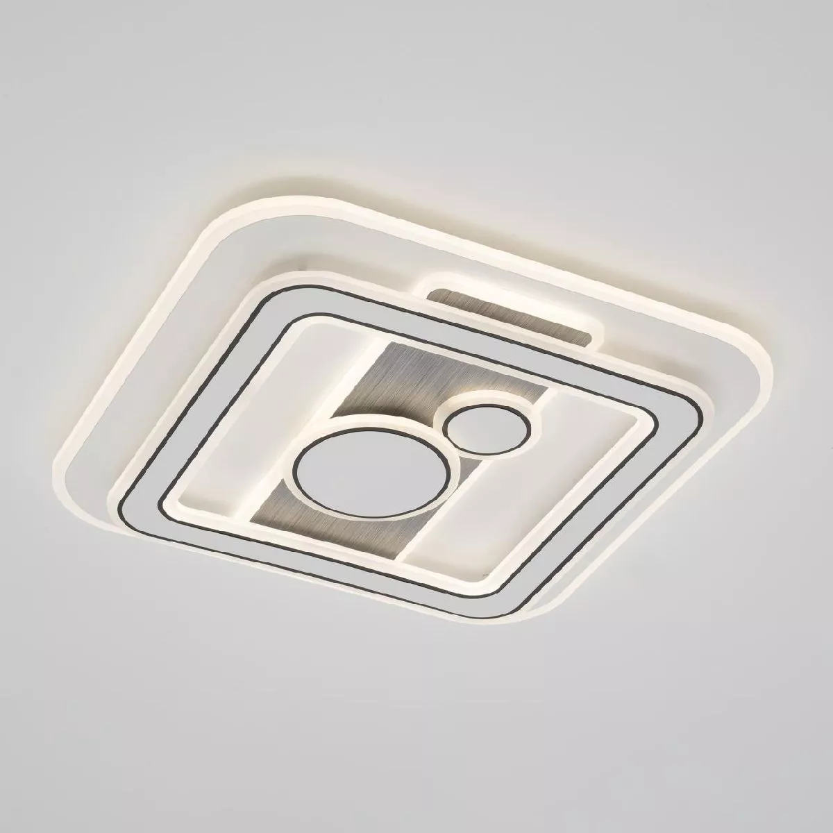 

Потолочная люстра Citilux Costa CL741021