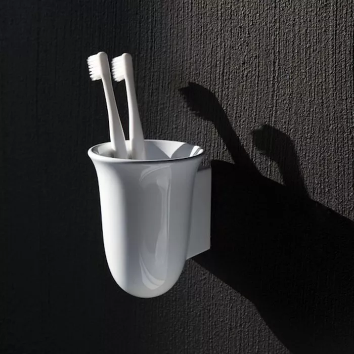 

LAUFEN (New Classic) Стакан для щеток керамический Saphirkeramik, белый