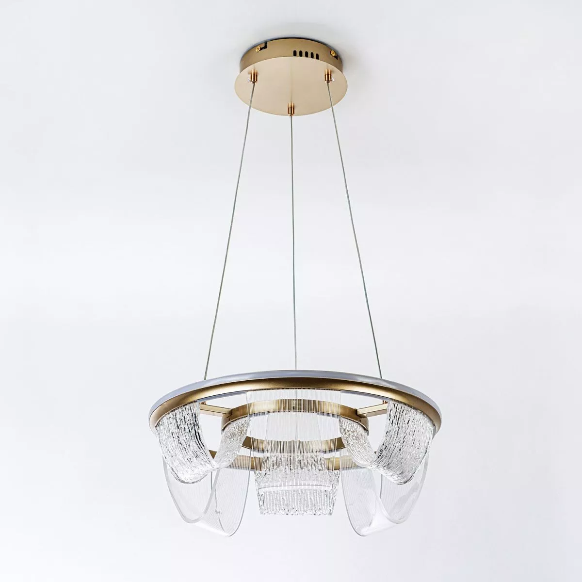 

Подвесной светильник LED4U L7706-460 GD