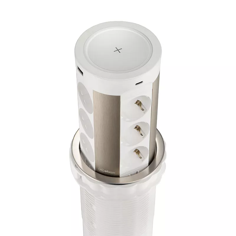 

Блок розеток 17 (12 секций и USB type A+C) беспроводная зарядка Mebax 00-00002600