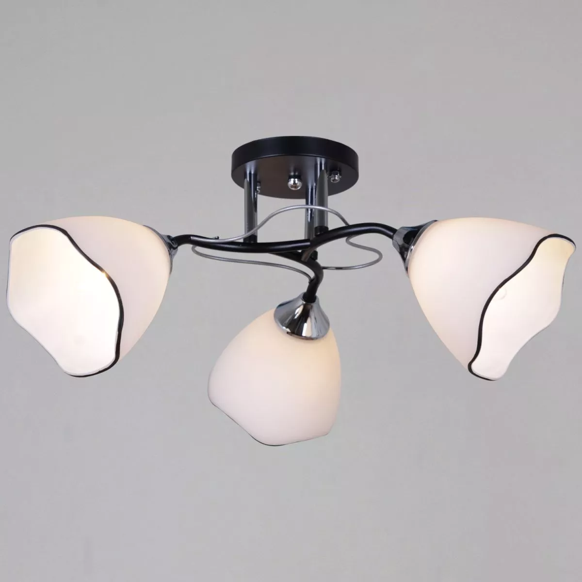 

Потолочный светильник Reluce 79360-0.3-03 BK+CR