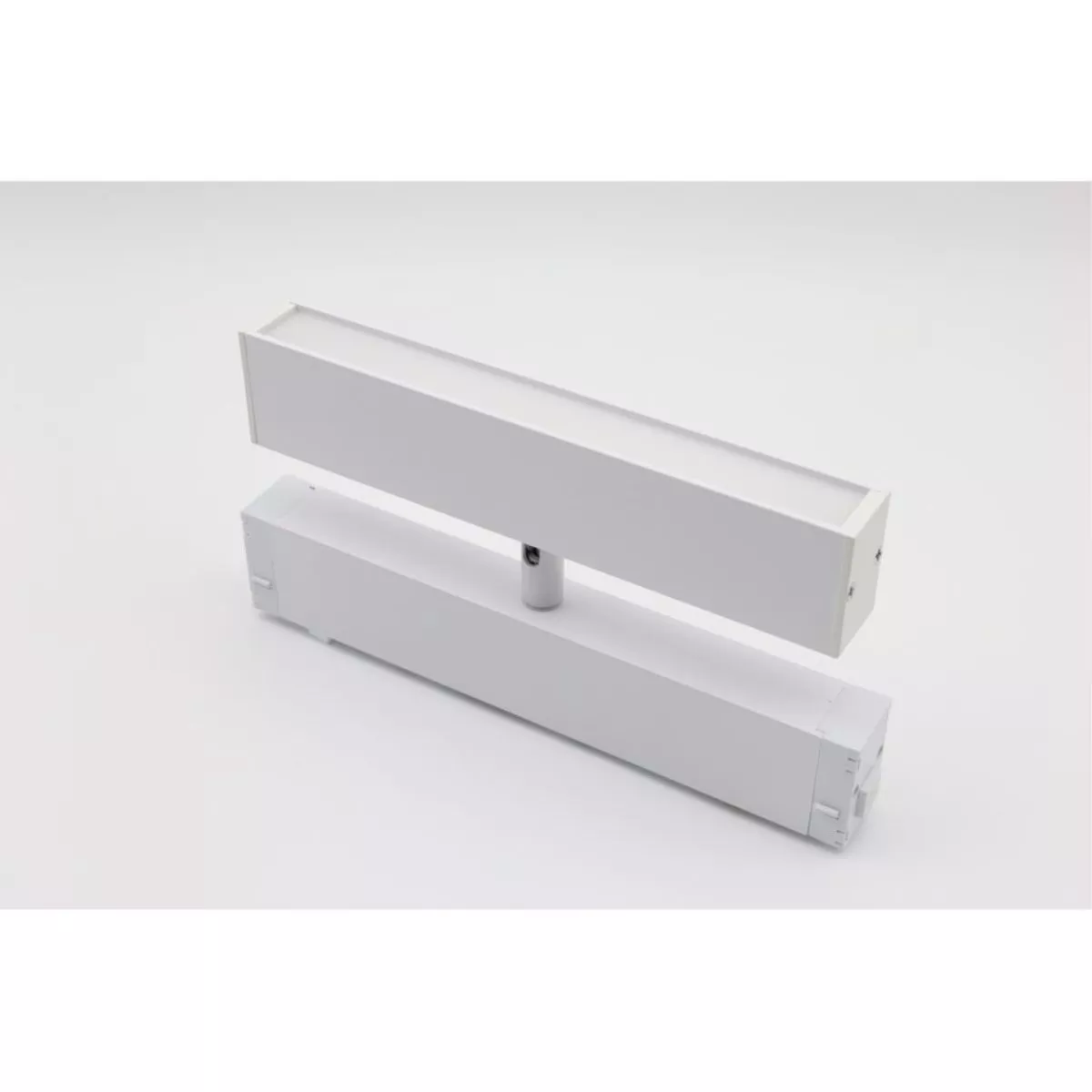 

Трековый магнитный светильник Aployt Magnetic track 220 APL.0203.10.09