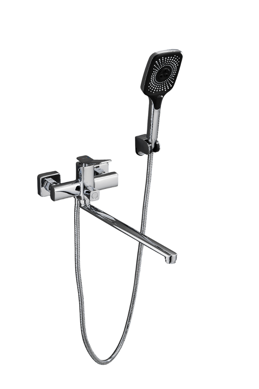 Смеситель с длинным изливом для ванны BELZ B618 B22618 хром 8590₽