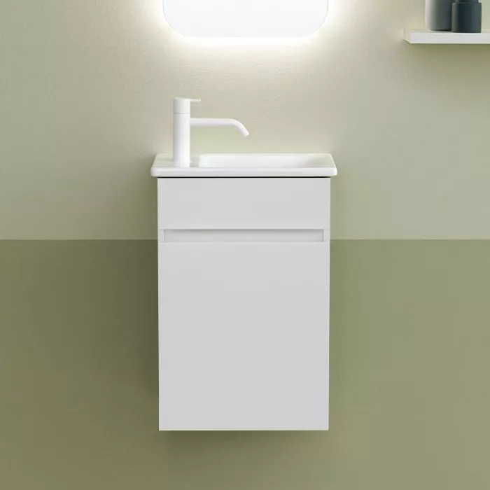 

BURGBAD LIN20 Комплект мебели 420х270х600 мм., левый, подвесной, 1 дверь, с 1 отверстием для смесителя слева, раковина белая, цвет белый матовый